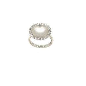 Hvitt Gull Ring M/ Diamanter str. 55
