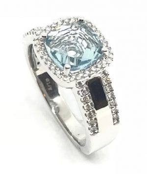 Hvitt Gull Ring M/ Totalt 0