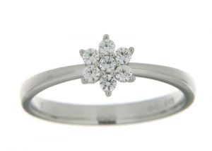 Hvitt gull ring rosett m/ diamanter 0,24ct