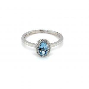 Hvitt gull rosett ring m/ aquamarin og diamanter
