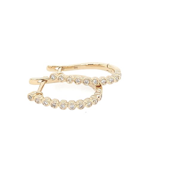 Gult gull øreringer  serie m/ diamanter 0,15ct - Bilde 2
