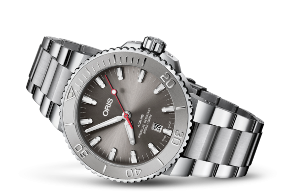 Aquis Date Relief Grå 43,5mm - Bilde 5
