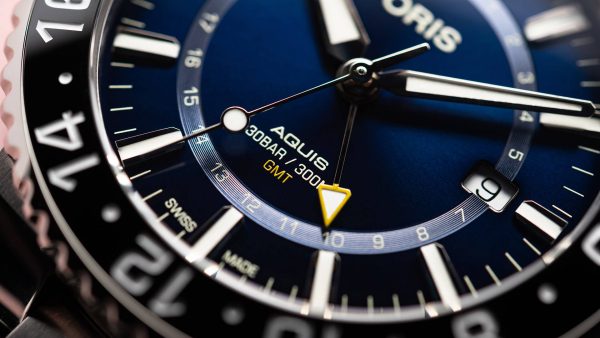 Aquis GMT Date  - Blå 43,5mm - Bilde 6