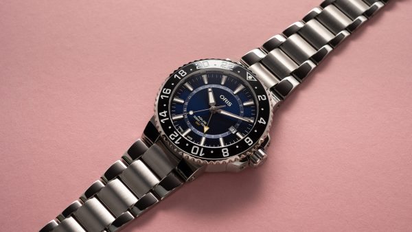 Aquis GMT Date  - Blå 43,5mm - Bilde 4