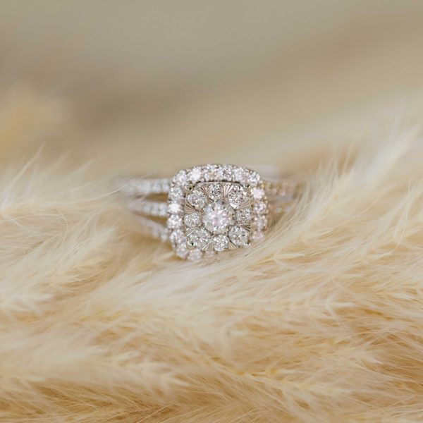 Hvitt gull ring m/ diamanter 0,90ctWSi - Bilde 2