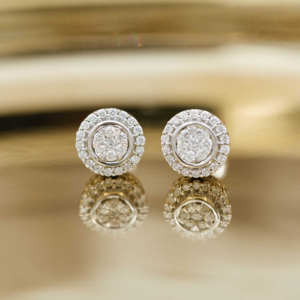Hvitt gull rosett ørepynt m/  diamanter 0,50ct - Bilde 2
