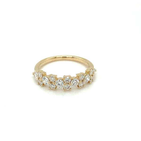 Gult gull ring m/ 16 diamanter , tot. 1,0ct