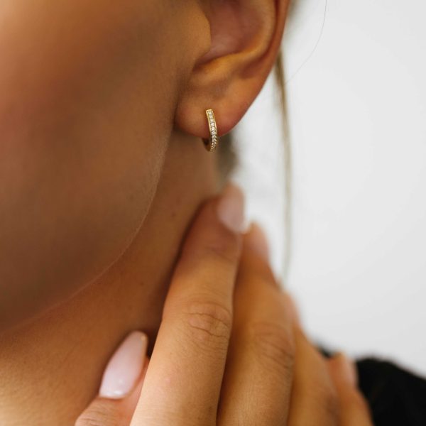 Gult gull øreringer m/ diamanter 0,09ct - Bilde 2