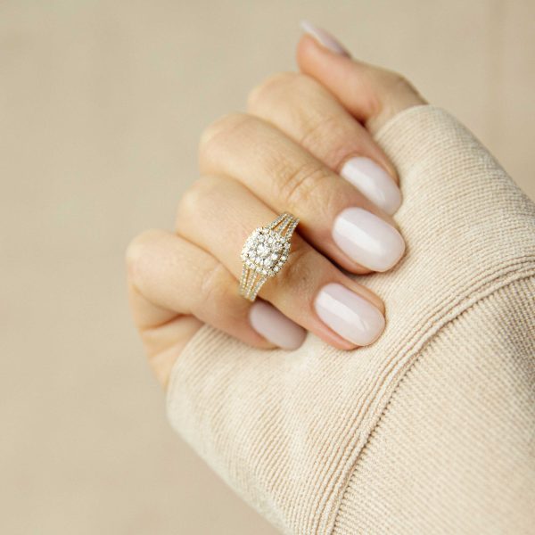 Gult gull ring m/ diamanter 0,90ctWSi - Bilde 2