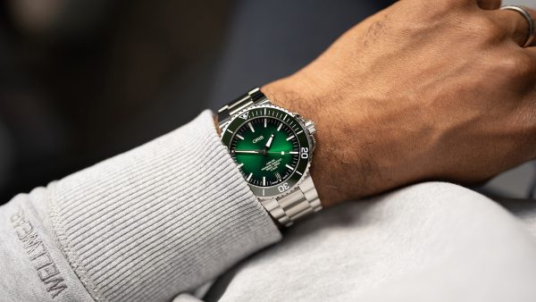 Aquis Date Caliber 400  Grønn- 43,5mm  - lenke - Bilde 6