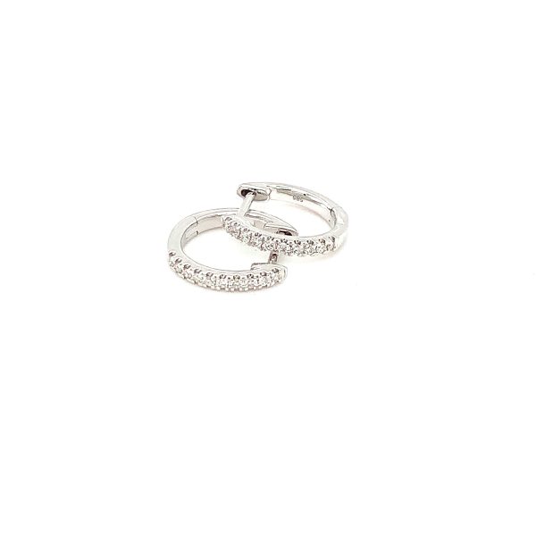 Hvitt gull øreringer m/ diamanter 0,10ct