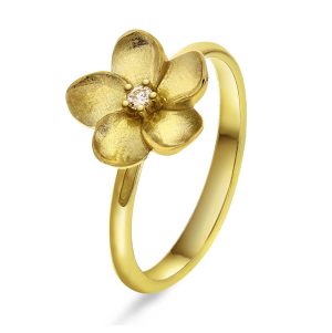 Gult gull blomsterring m/ diamant 0,03ct
