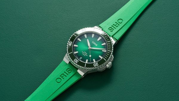 Aquis Date Caliber 400 Grønn 43,5mm m/ gummirem - Bilde 3