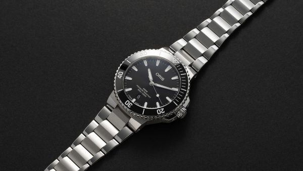 Oris Aquis Date 43,5mm - Svart m/ lenke - Bilde 6