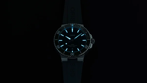 Oris Aquis Date 43,5mm - Grønn m/ gummirem - Bilde 7