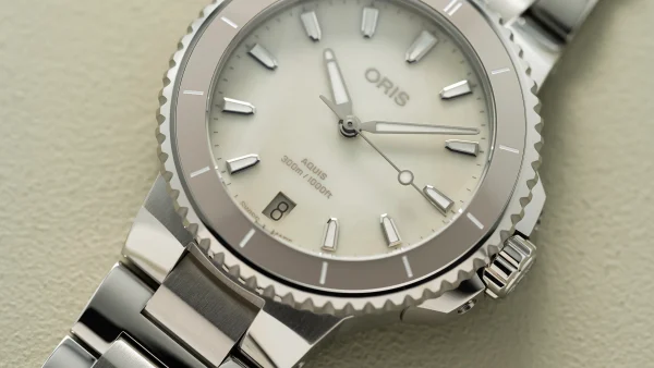 Oris Aquis Date 36,5mm - Perlemor m/ lenke - Bilde 5