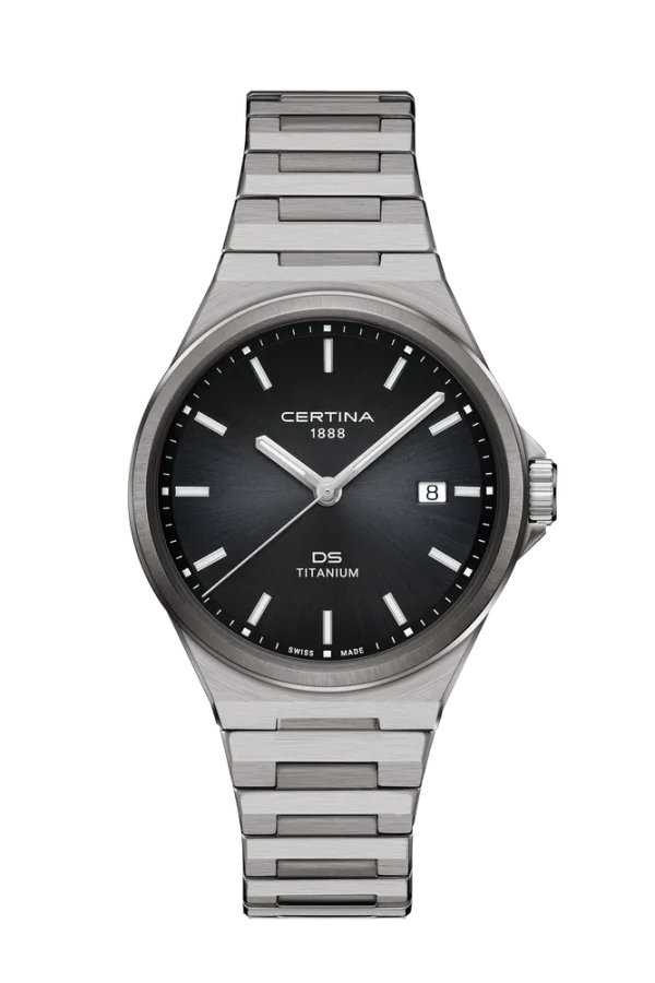 Certina DS-7 Quartz Titan, svart