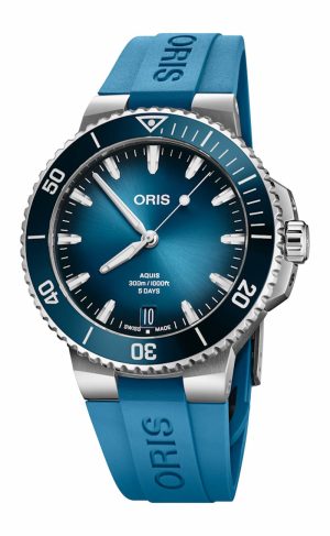 Aquis Date Caliber 400 Blå 43,5mm m/ gummirem