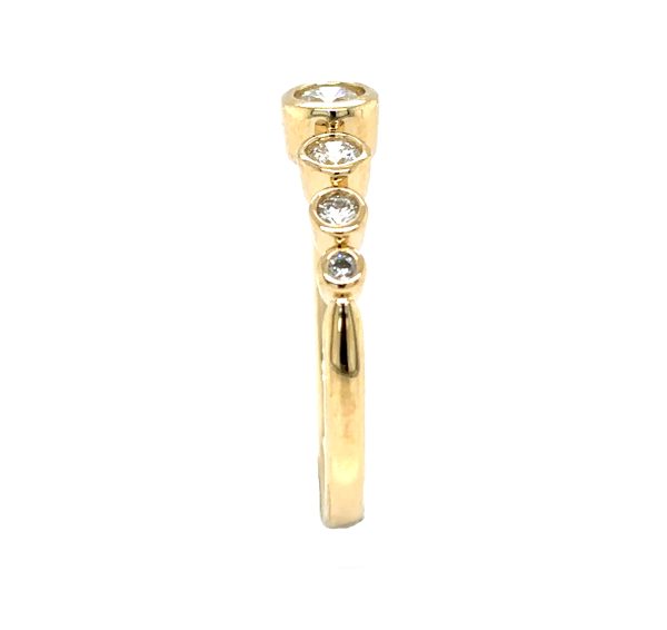 Gult gull ring m/ diamanter i sariefatning 0,40ct - Bilde 2