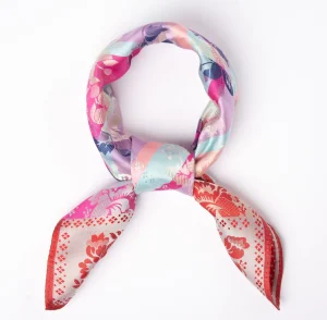 Gabriella Silkeskjerf  70x70cm - Lilla/Turkis