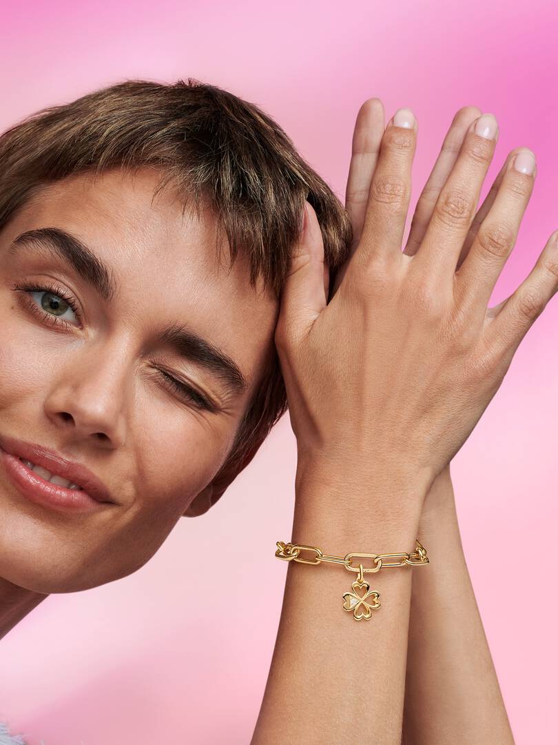 Forgylt Pandora ME Hjerte Firkløver Flat Charm - Bilde 2