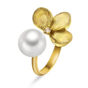 EC1914 Ring i gull med diamant 0,05 WSI, gult gull