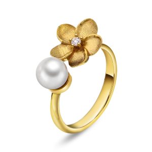 EC1914 Ring i gull med diamant 0,03 WSI, gult gull