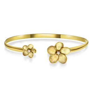 EC1914 Armring i gull med diamant 0,08 WSI, gult gull