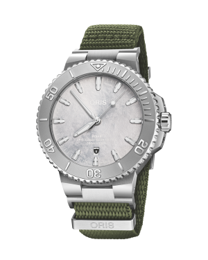 Oris Aquis Social Club Edition II 43.5 mm - 01 733 7789 4121-Set